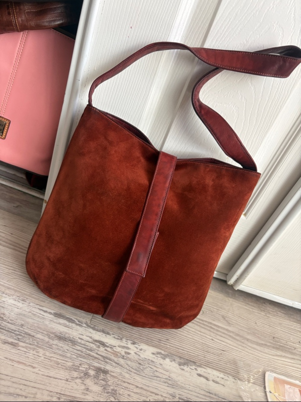 Vtg. Susan Gail Brown Genuine Leather natural suture bag - Picture 3 of 8